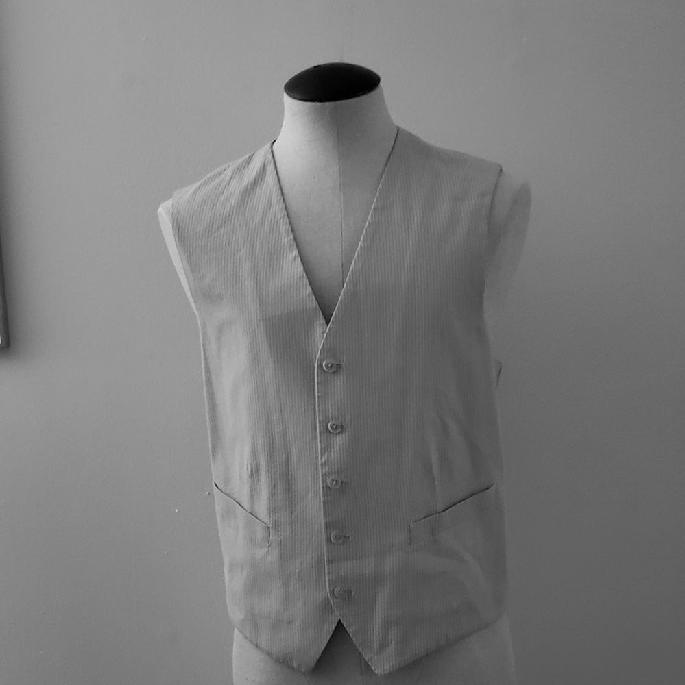 Seersucker vest
